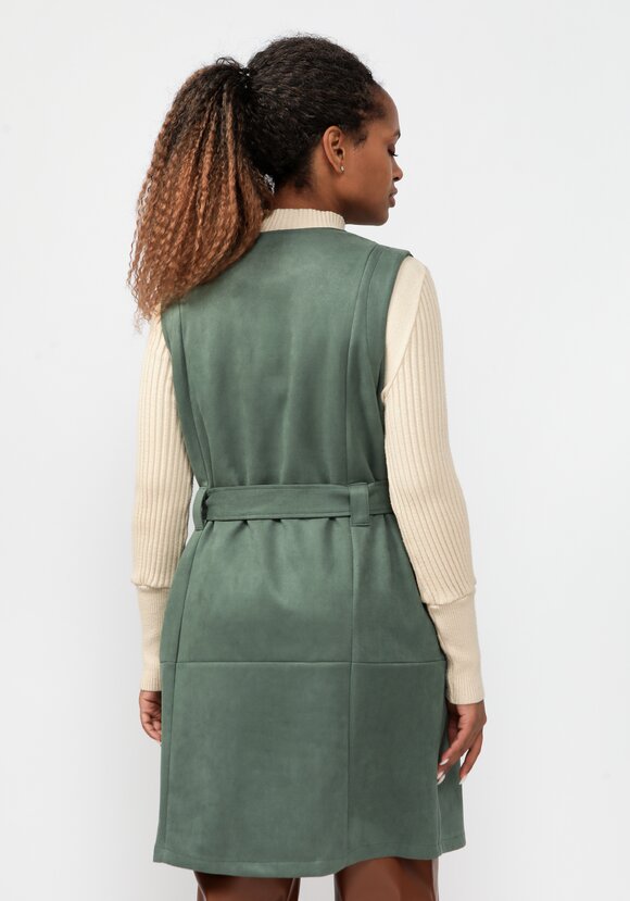 Жилет из экозамши с воротником апаш шир.  580, рис. 3