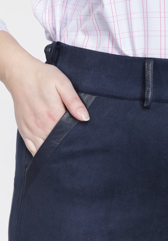 Брюки с отделкой из эко-кожи шир.  580, рис. 8