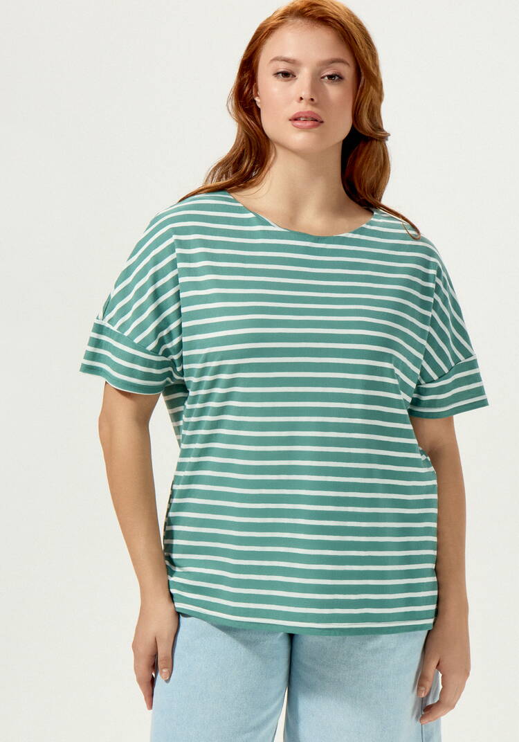 Футболка в горизонтальную полоску шир.  750, рис. 12