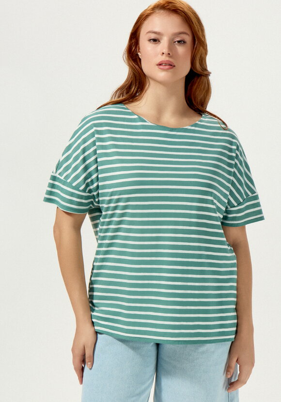 Футболка в горизонтальную полоску шир.  580, рис. 12