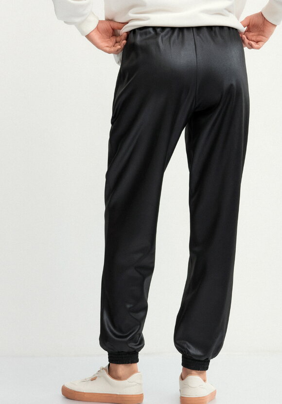 Брюки на резинке по низу шир.  580, рис. 8