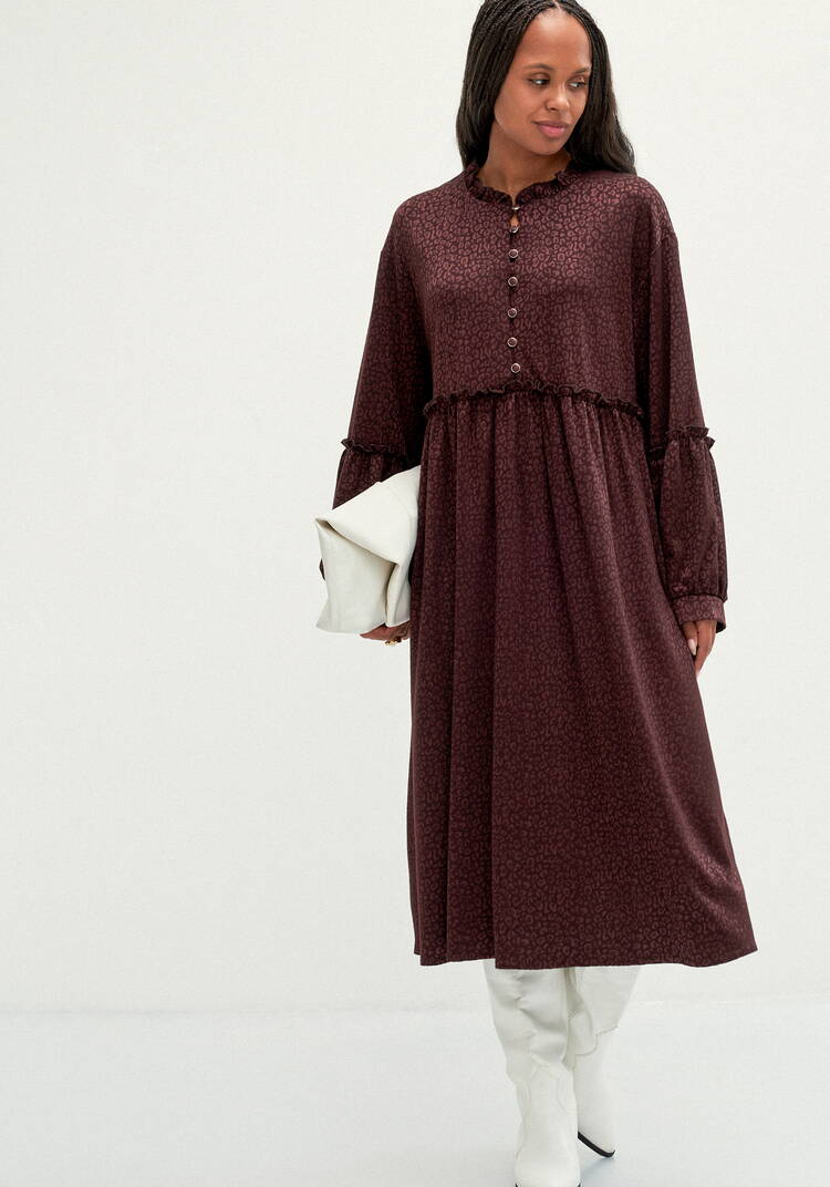 Платье свободного кроя с кокеткой шир.  750, рис. 9