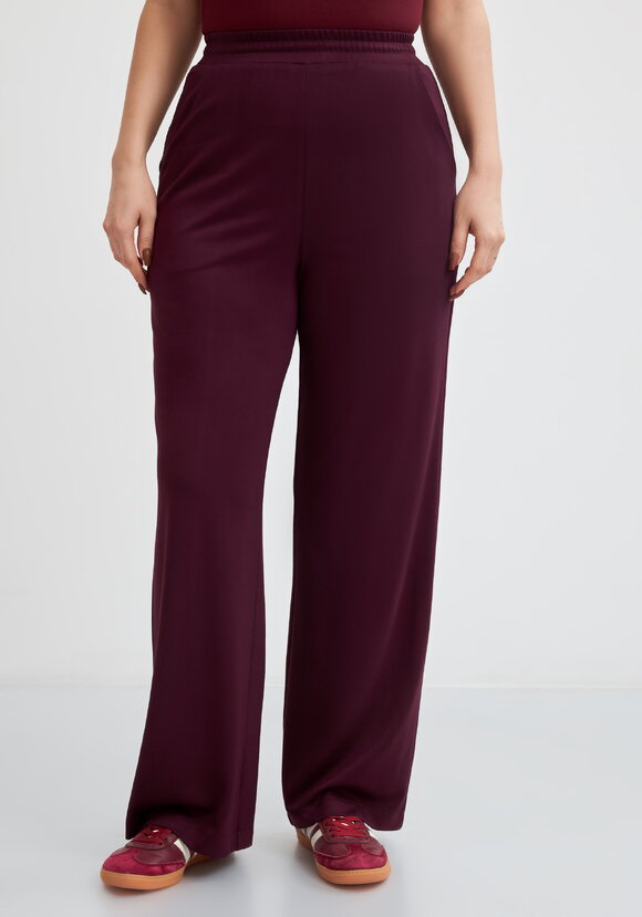 Брюки трикотажные свободного кроя шир.  580, рис. 9