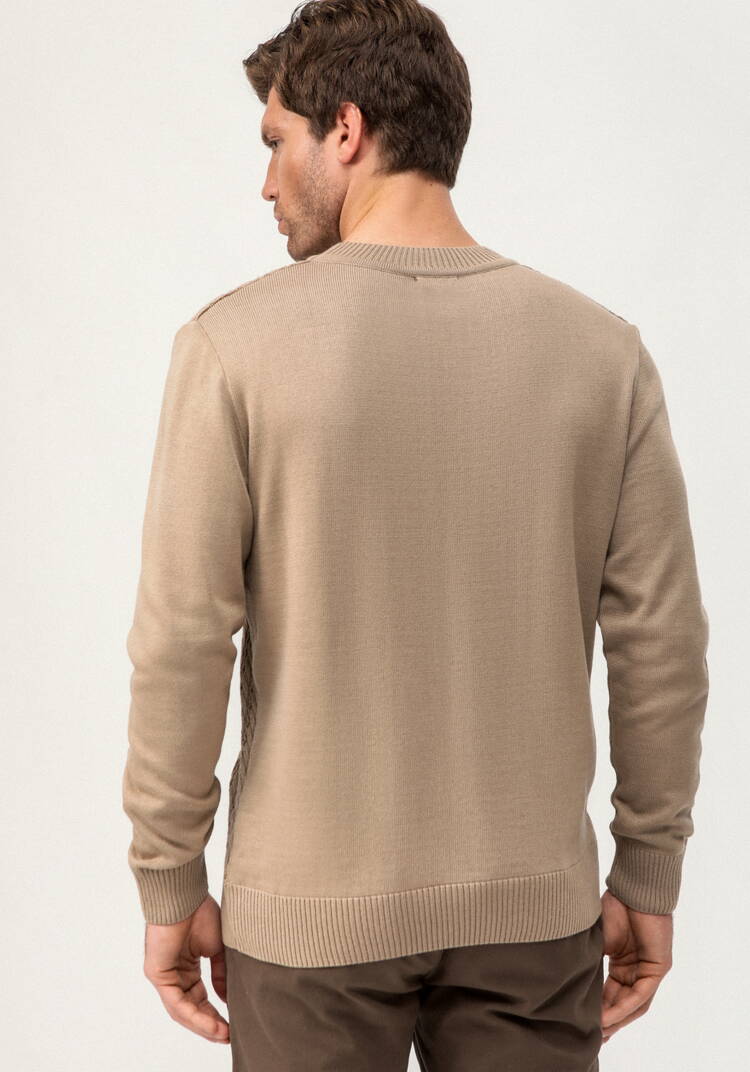 Джемпер с косами на передней полочке шир.  750, рис. 20