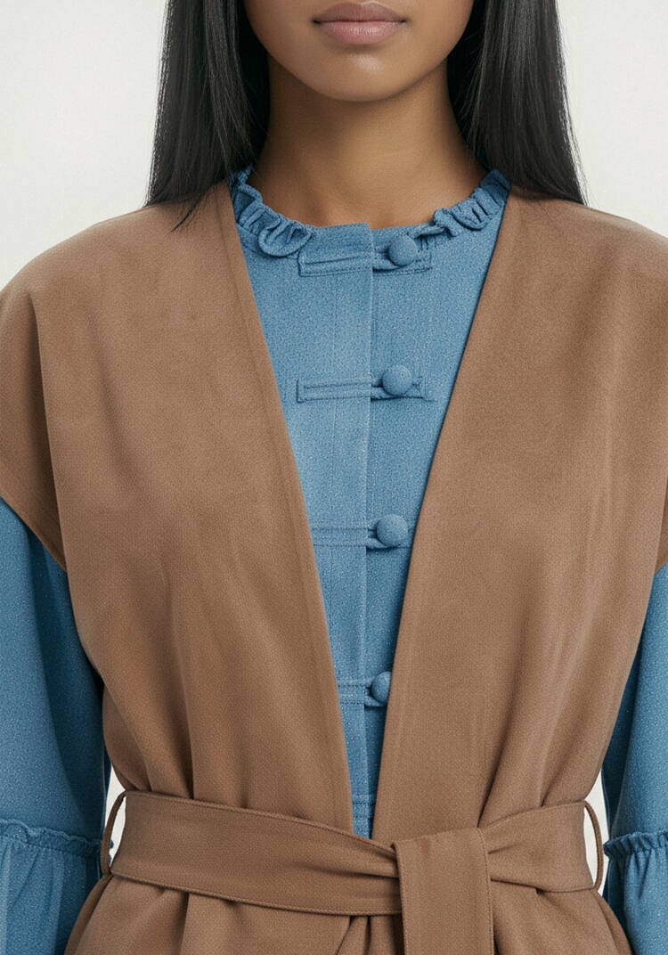 Жилет на запах со спущенным плечом шир.  750, рис. 33