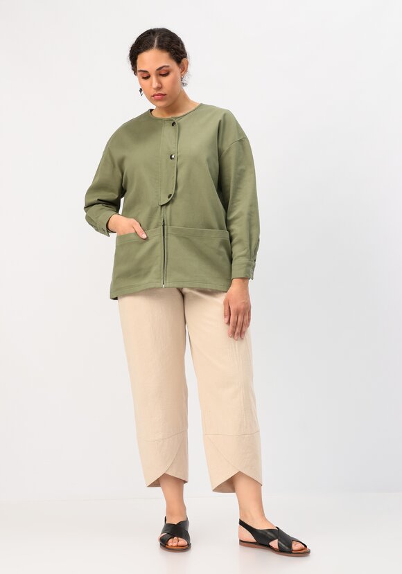 Пиджак с боковыми накладными карманами шир.  580, рис. 10