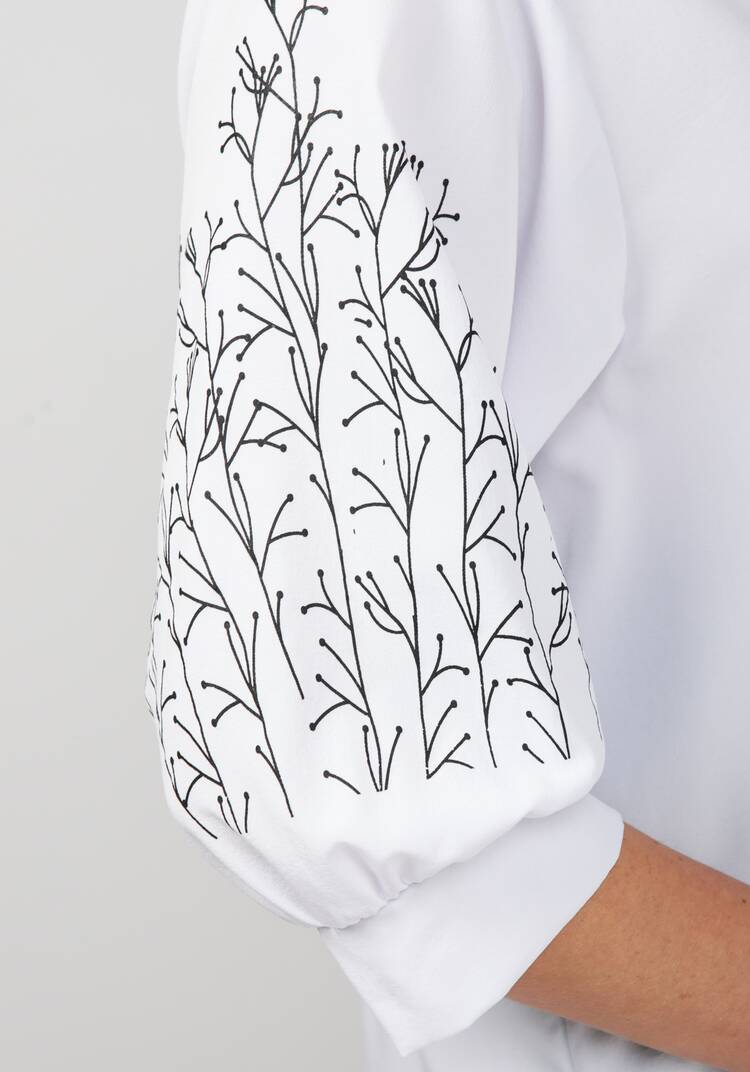 Блуза с оригинальным принтом на рукавах шир.  750, рис. 10