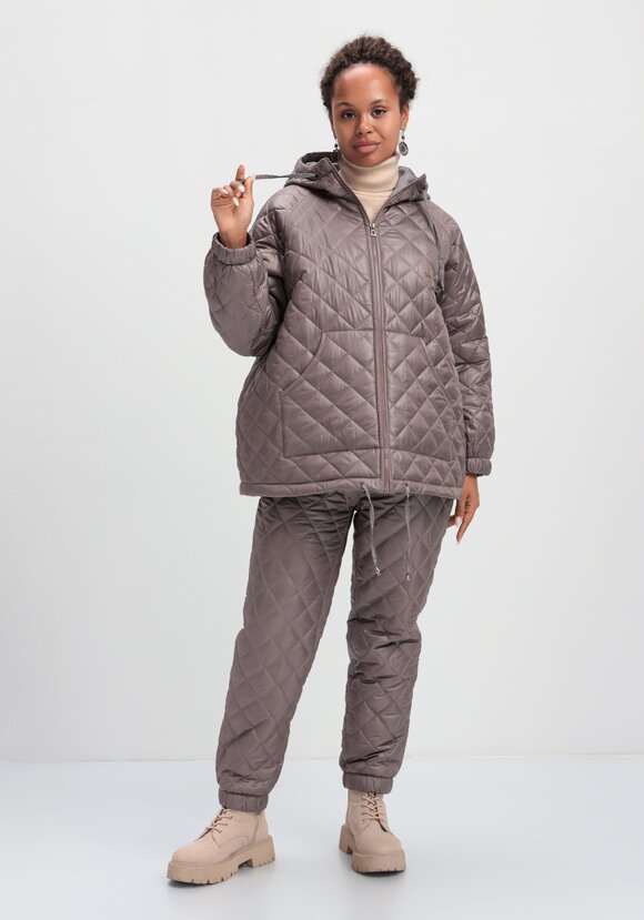 Куртка стёганая с капюшоном шир.  580, рис. 22