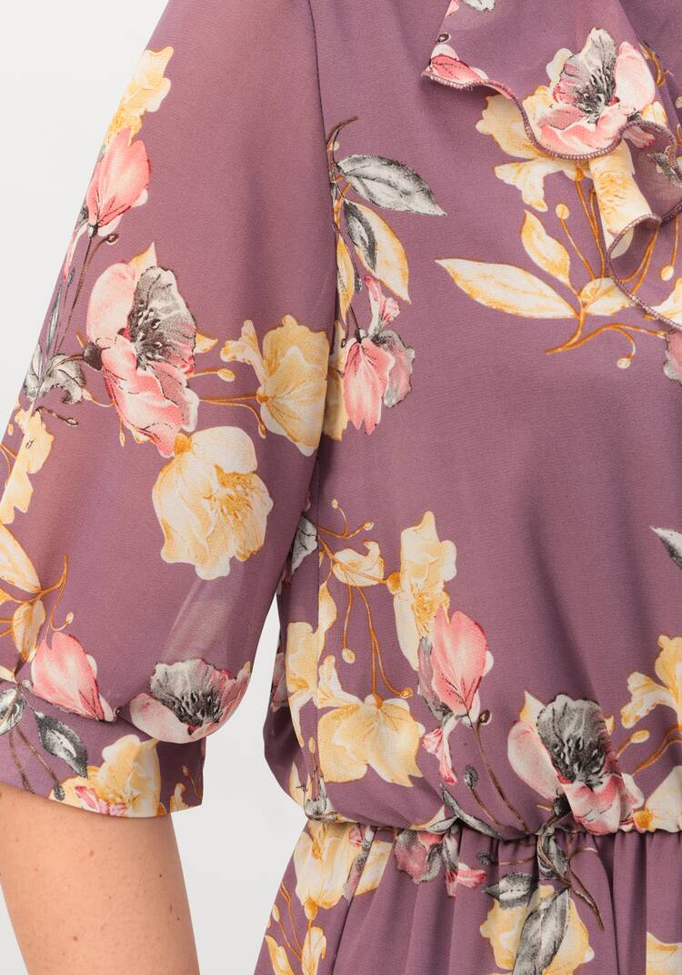 Платье с воланом по горловине шир.  750, рис. 5