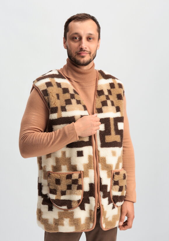 Меховой жилет из верблюжьей шерсти шир.  580, рис. 14