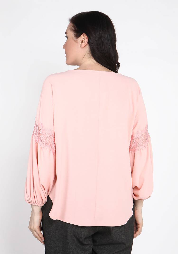 Блуза свободного силуэта с кружевом шир.  750, рис. 6