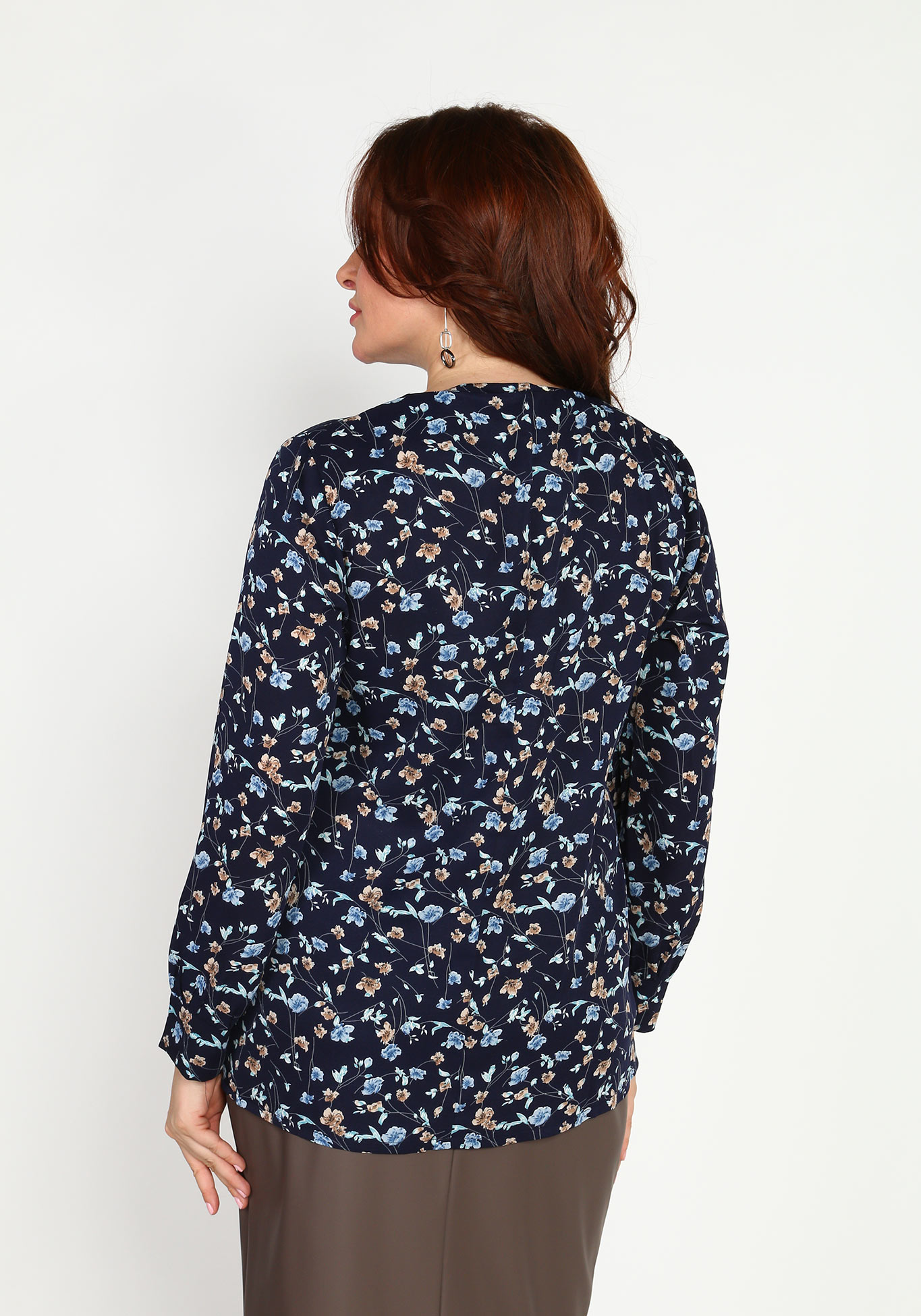 Блузка с V-образным вырезом и длинным рукавом Bianka Modeno, размер 54, цвет тёмно-синий - фото 3