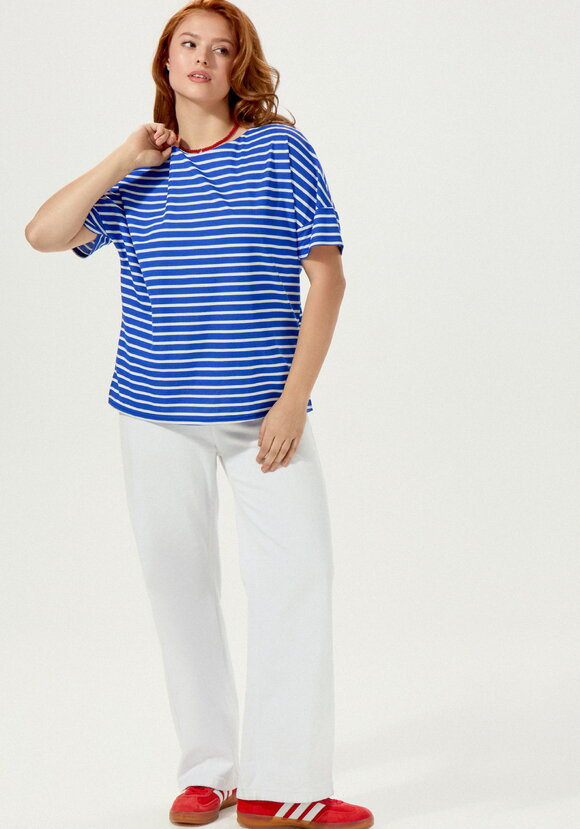 Футболка в горизонтальную полоску шир.  580, рис. 23