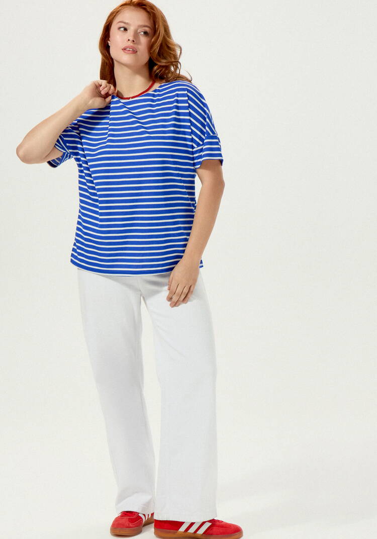 Футболка в горизонтальную полоску шир.  750, рис. 23