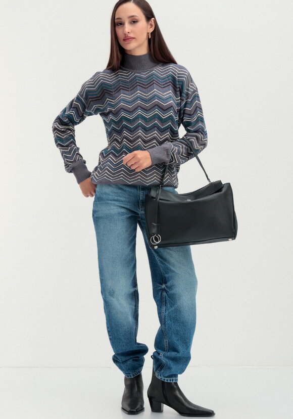 Свитер с высоким горлом и принтом зигзаг шир.  580, рис. 24