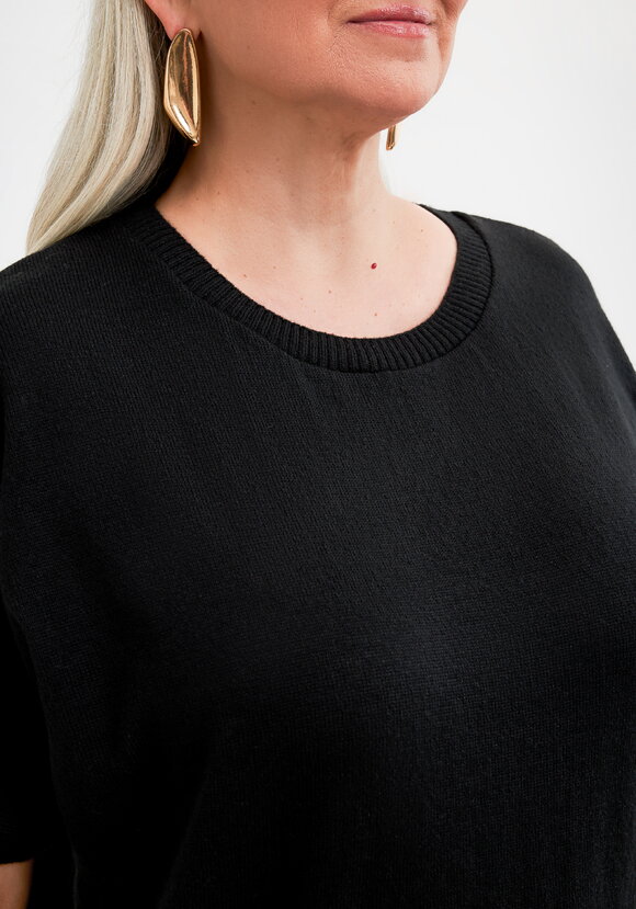 Джемпер Восхищение шир.  580, рис. 17