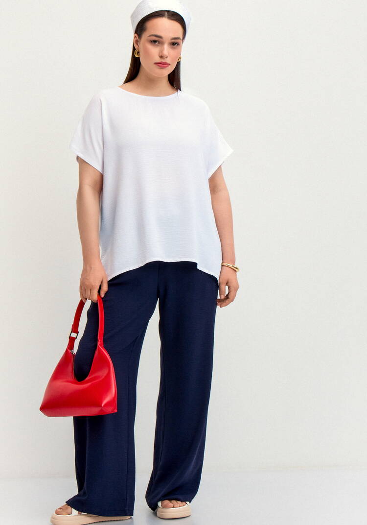 Блуза с круглой горловиной и разрезами шир.  750, рис. 29