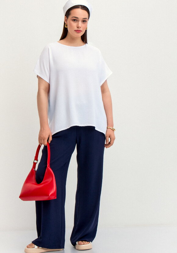 Блуза с круглой горловиной и разрезами шир.  580, рис. 29