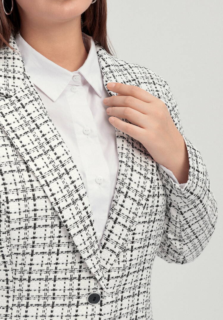 Жакет из твида однобортный шир.  750, рис. 16