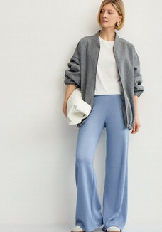 Брюки палаццо свободного кроя