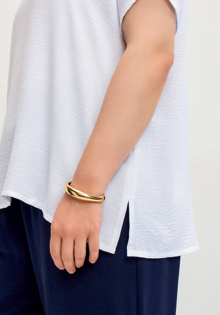 Блуза с круглой горловиной и разрезами шир.  750, рис. 28