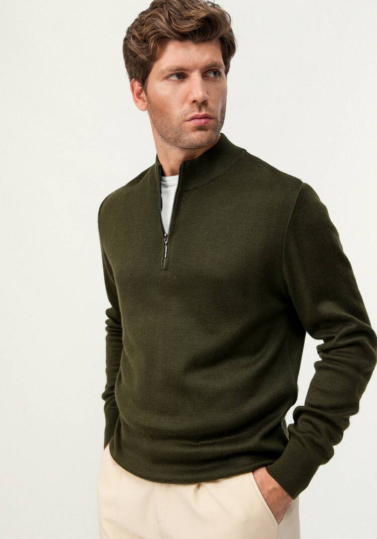 Свитер с воротником стойкой на молнии шир.  750, рис. 8