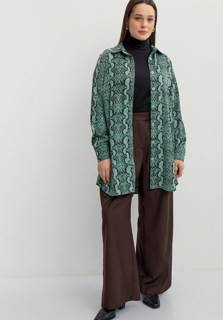 Рубашка удлинённая с анималистичным принтом шир.  750, рис. 18