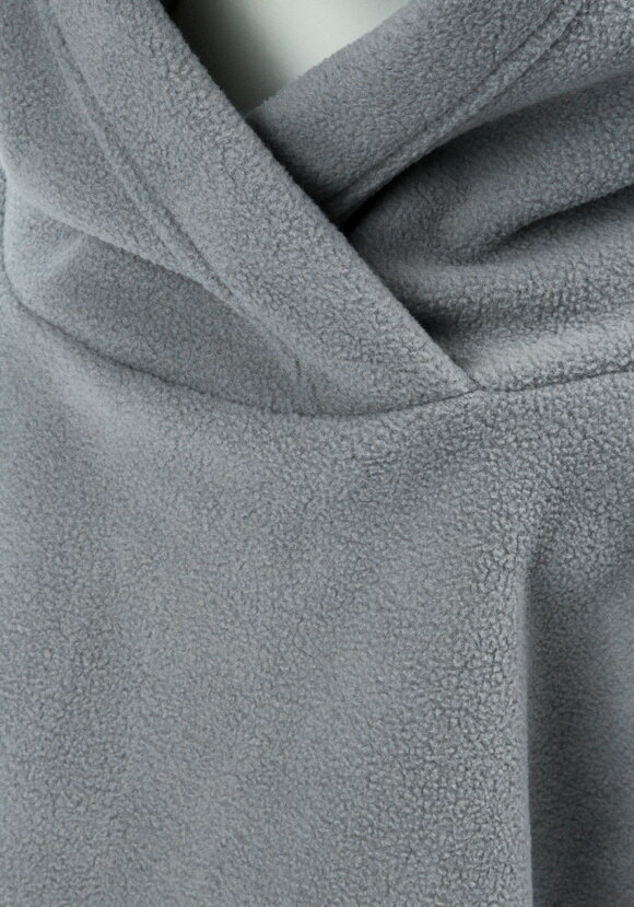 Капор с манишкой из флиса шир.  580, рис. 4