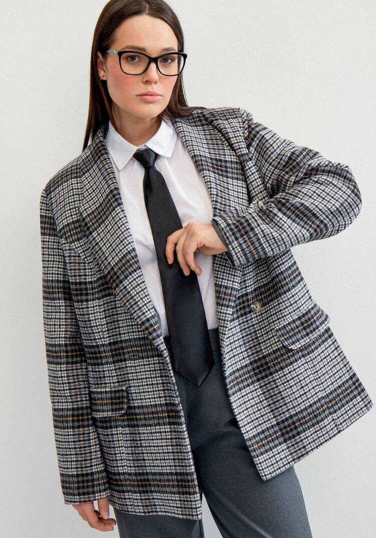 Рубашка прямая на пуговицах шир.  750, рис. 10