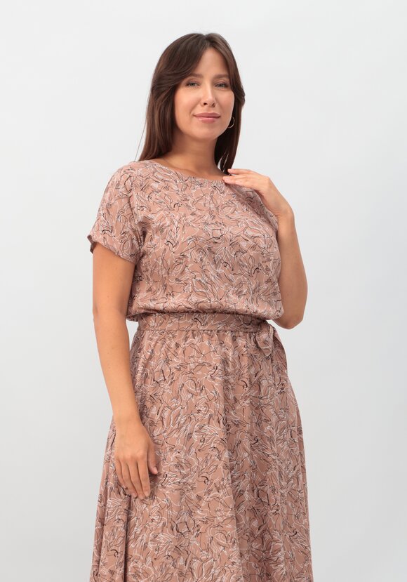 Платье А-силуэта со спущенным плечом — купить за руб в магазине Леомакс