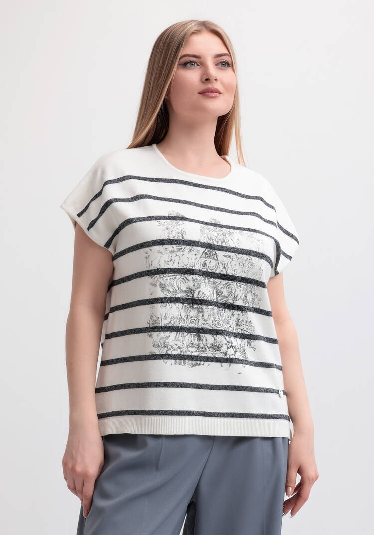 Блуза в полоску с рисунком шир.  750, рис. 19