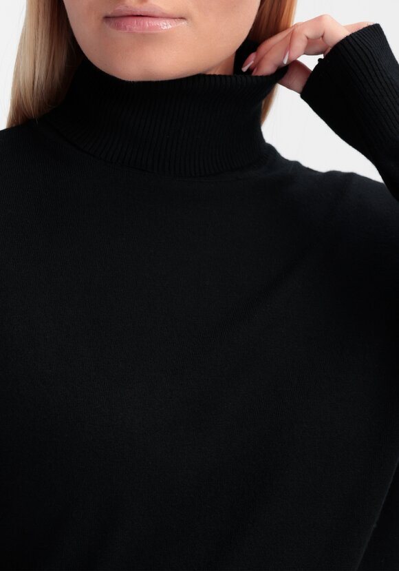 Водолазка Лея шир.  580, рис. 40