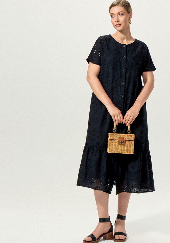 Платье ажурное с цельнокроеным рукавом шир.  580, рис. 39