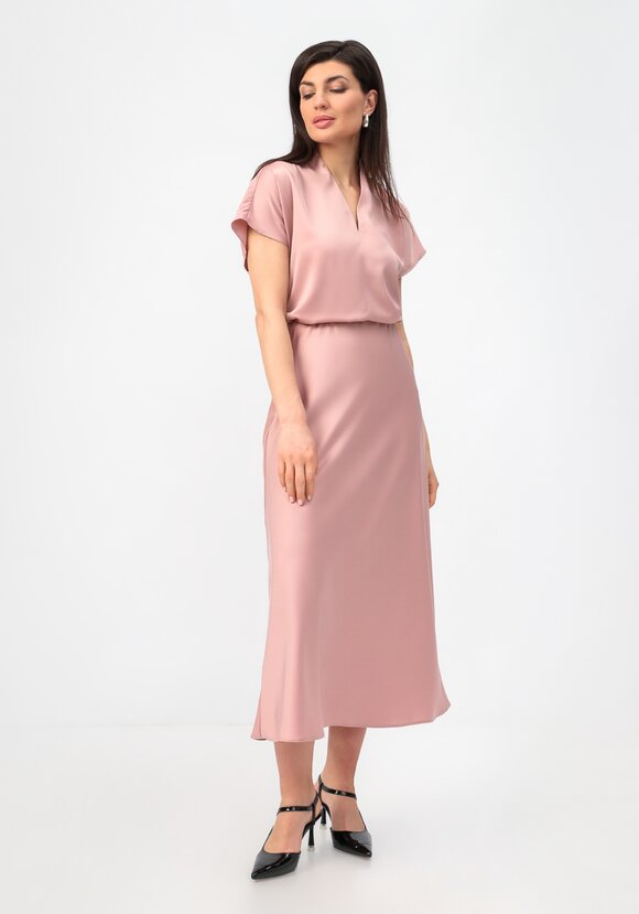 Блуза с V-образным вырезом с коротким рукавом шир.  580, рис. 10