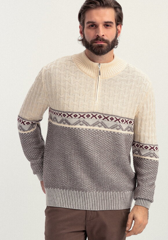 Джемпер с разными типами вязки шир.  580, рис. 7