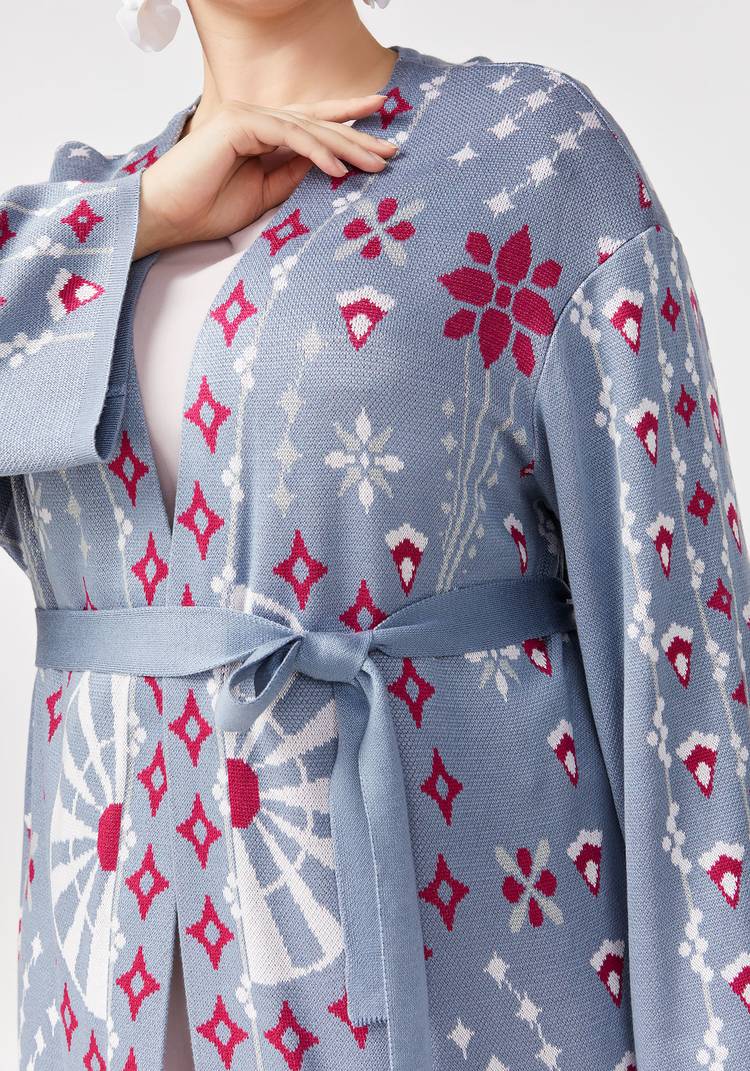 Кардиган с поясом и абстрактным рисунком шир.  750, рис. 11