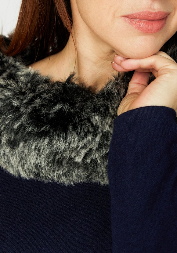 Джемпер со съемным воротником шир.  580, рис. 6