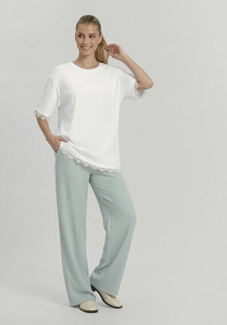 Блуза с отделкой из кружевa шир.  750, рис. 2