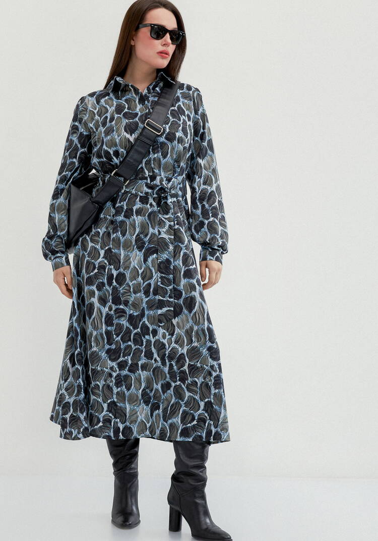 Платье-рубашка макси на пуговицах шир.  750, рис. 17