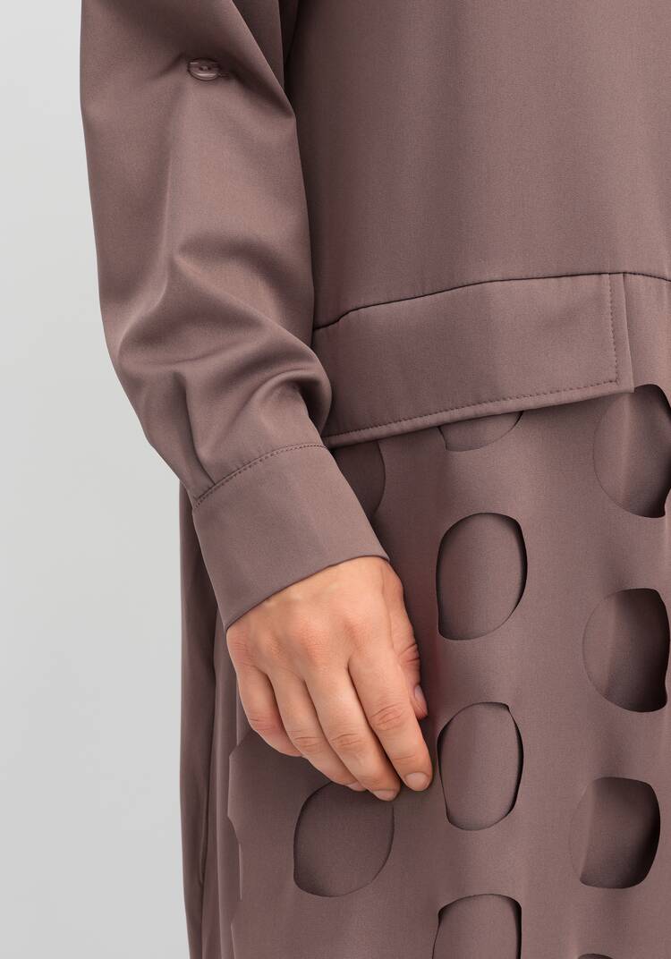 Платье-рубашка с перфорацией шир.  750, рис. 27