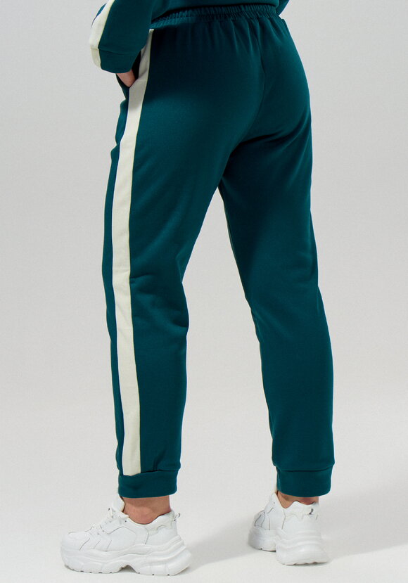 Костюм спортивный с комбинированной вставкой шир.  580, рис. 18