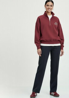 Брюки прямые с стрелками