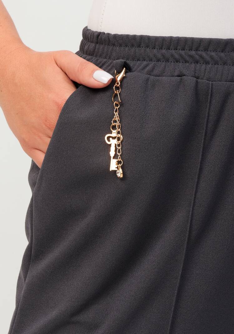 Брюки прямые на резинке по поясу шир.  750, рис. 15