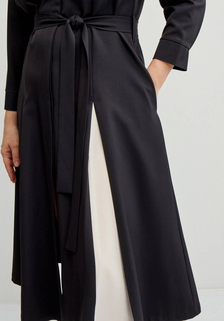 Платье с контрастными вставками в складках шир.  750, рис. 14