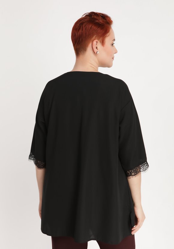 Блуза свободная с V-образым вырезом шир.  580, рис. 6