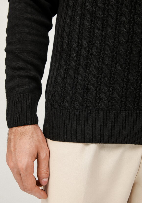 Джемпер с косами на передней полочке шир.  580, рис. 15