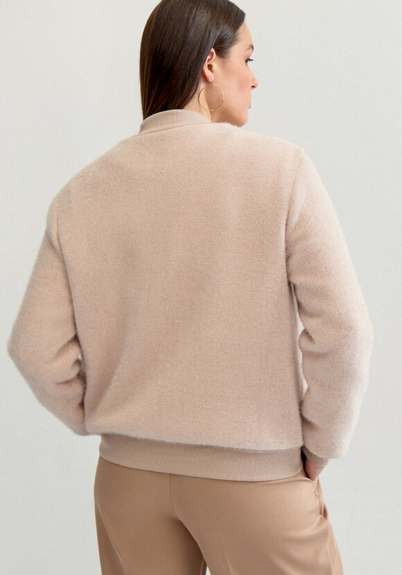 Бомбер на молнии с воротником-стойкой шир.  580, рис. 10