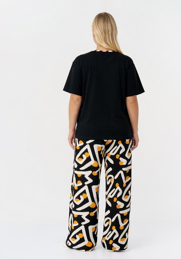 Костюм женский Зиг-заг шир.  580, рис. 3