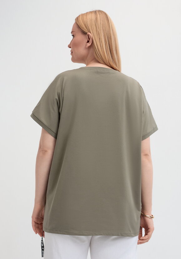 Футболка Дафна шир.  580, рис. 9