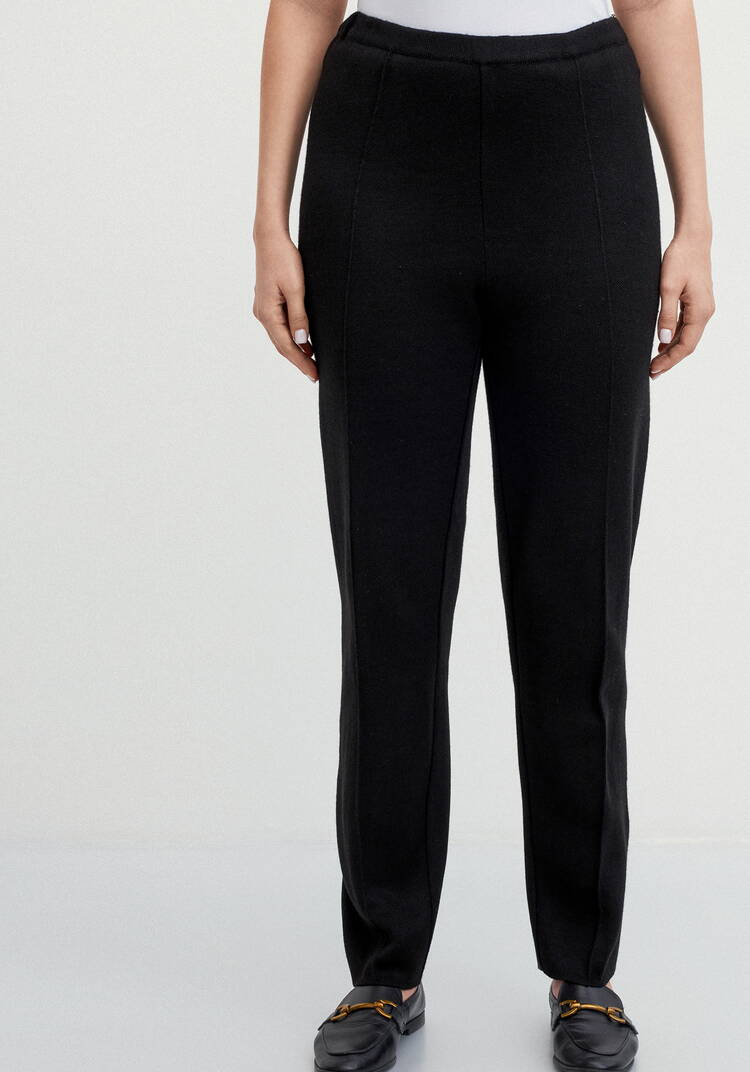 Брюки прямые зауженные книзу на резинке шир.  750, рис. 4